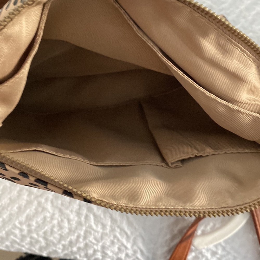 Lightly used cheetah print purse - Picture 6 of 6